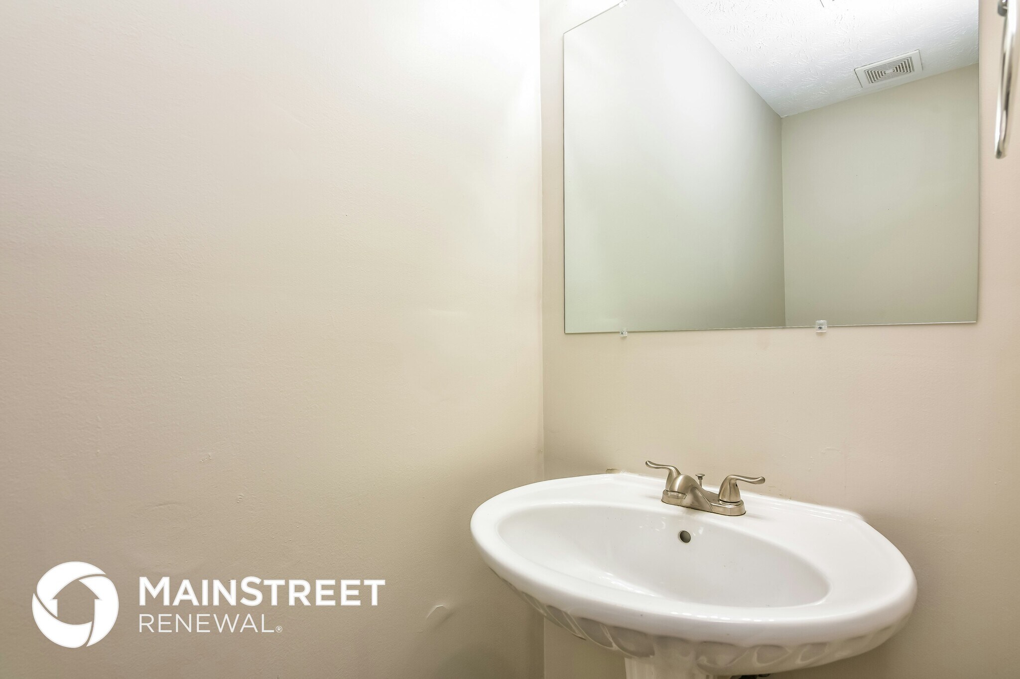 Building Photo - 5811 Strathmoor Manor Cir