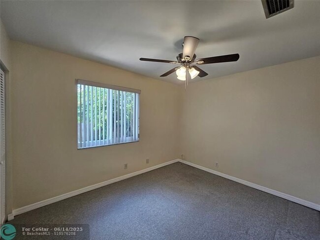 Building Photo - 11327 Little Bear Dr