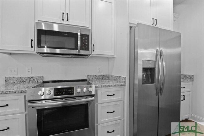 Building Photo - 1003 Dolphin Ct
