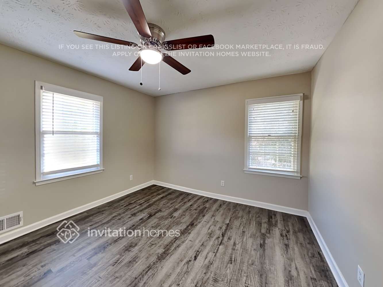 Building Photo - 3930 Grove Trail