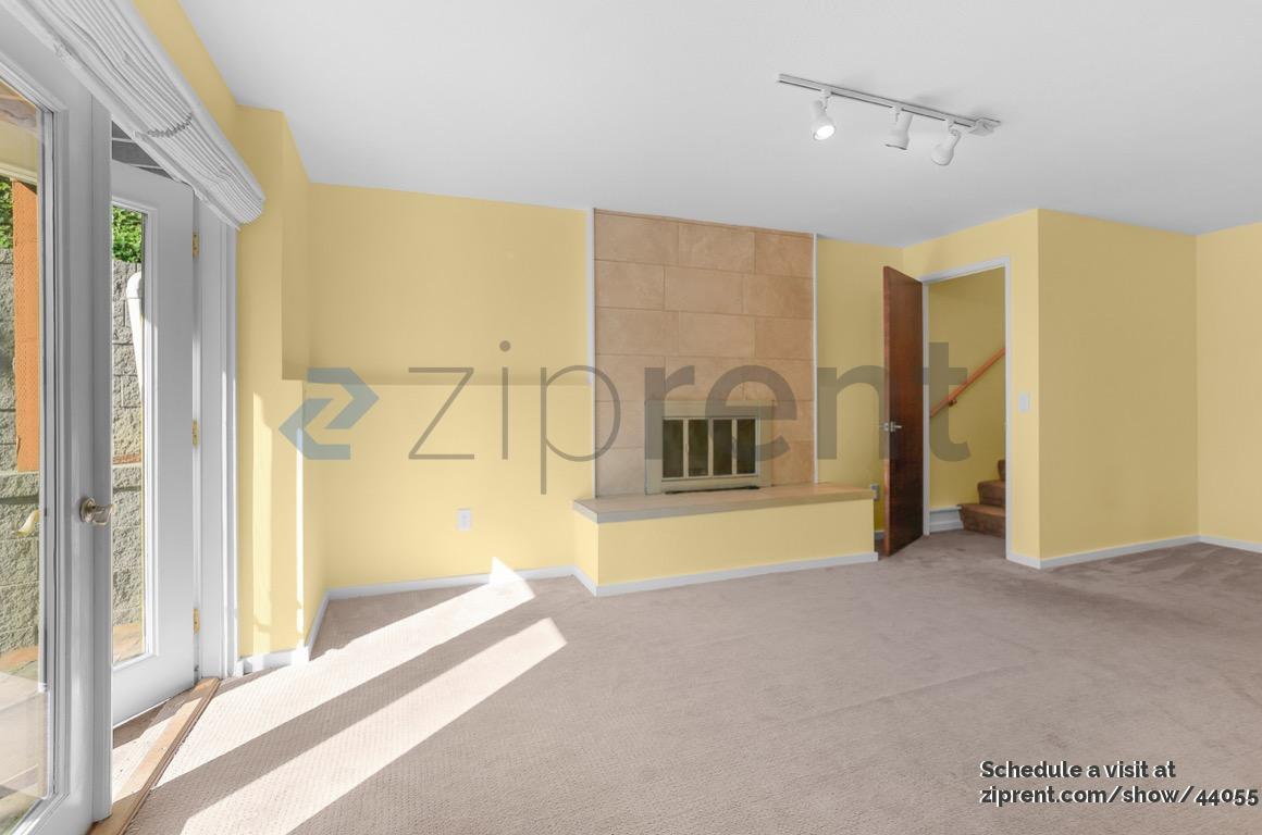Building Photo - 18807 56th Ave NE