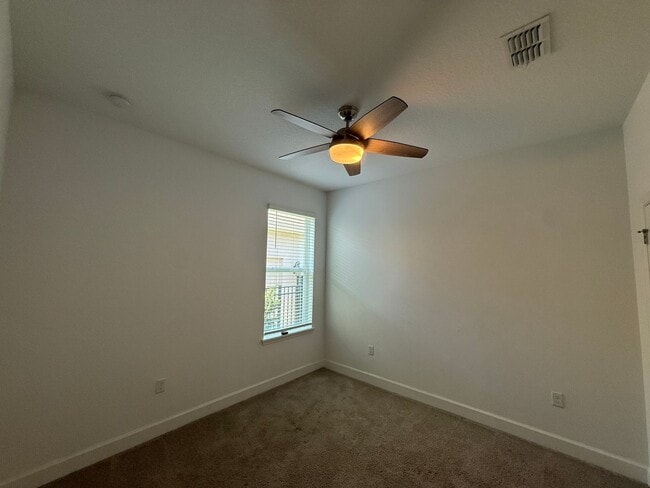 Building Photo - Beautiful Single Family Home in Clermont