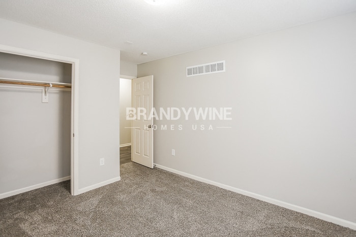 Building Photo - 615 Patrick Dr