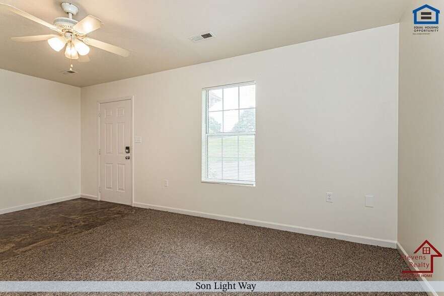 Building Photo - 6439 Son Light Way
