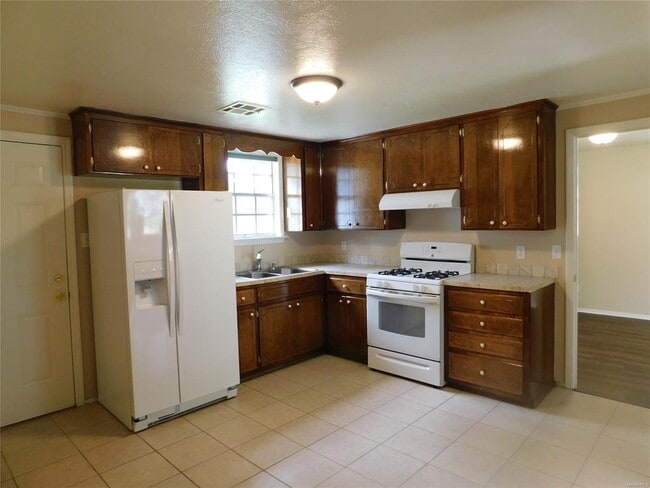 Building Photo - 508 Mimosa Rd