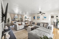 Building Photo - 4989 Randlett Dr