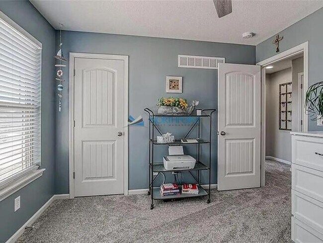 Building Photo - Gorgeous 4 bedroom, 3 bath home in Spring ...