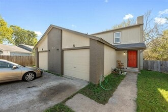 Building Photo - 6101 Asa Dr