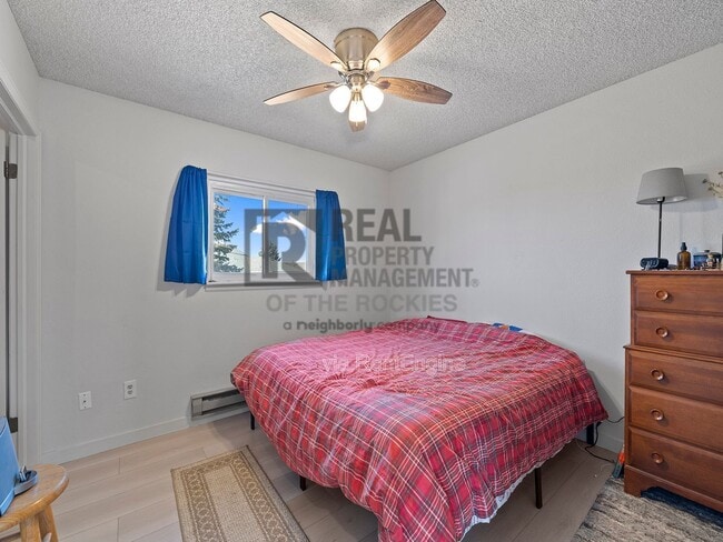 Building Photo - 1206 Ashford Dr