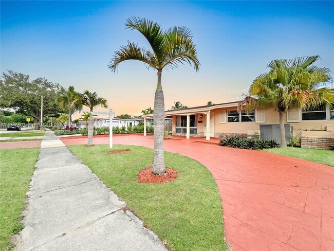 Building Photo - 6210 NE 21st Rd