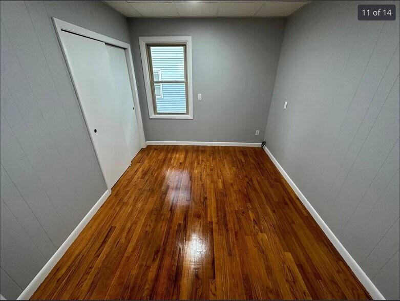 Building Photo - 67 Boutwell St