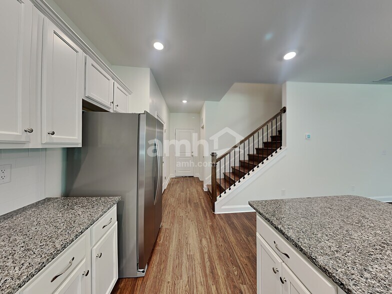 Building Photo - 1137 Bethany Dallas Dr