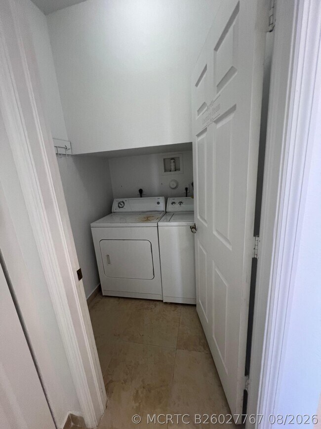 Building Photo - 4070 NW 91st Terrace