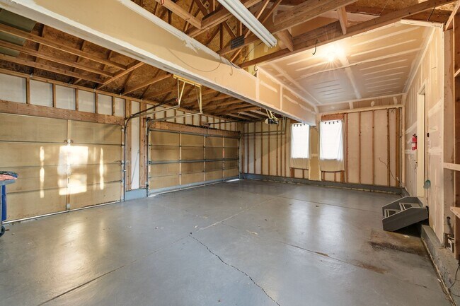 Building Photo - 3 Bed 2.5 Bath Home In Parker