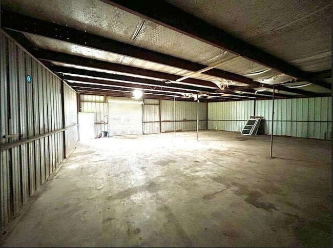 Building Photo - 339 Co Rd 740