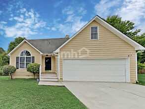 Building Photo - 1300 Summit Point Ln
