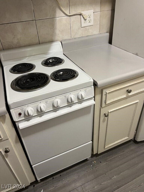 Building Photo - 517 N Decatur Blvd