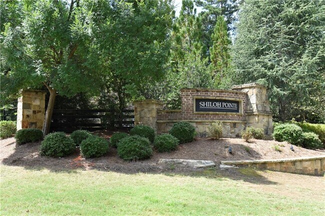 Building Photo - 5245 Hvn Crst Ln