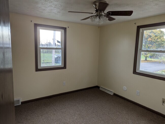 Bedroom 2 - 3009 Dalton Pl SW