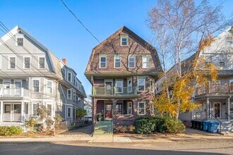 Building Photo - 11 Marion Rd