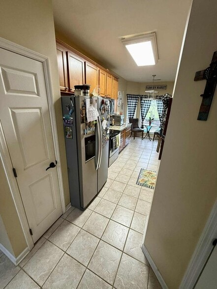 Building Photo - 1630 Rivergate Dr