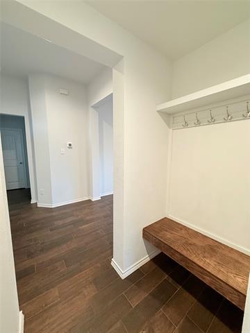 Building Photo - 349 Paloma St