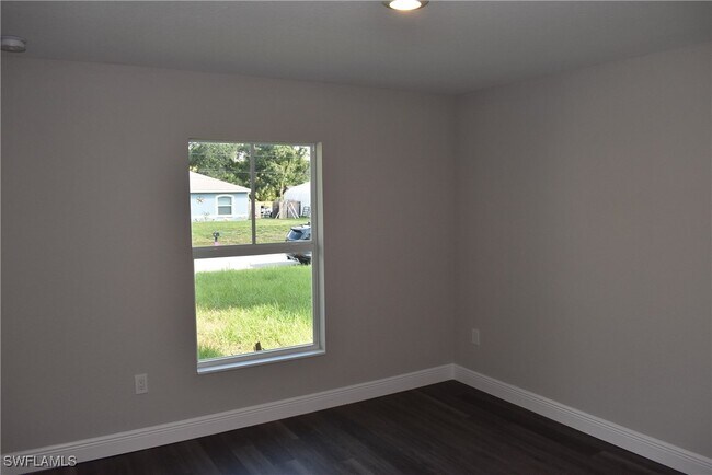 Building Photo - 5572 Carso Terrace