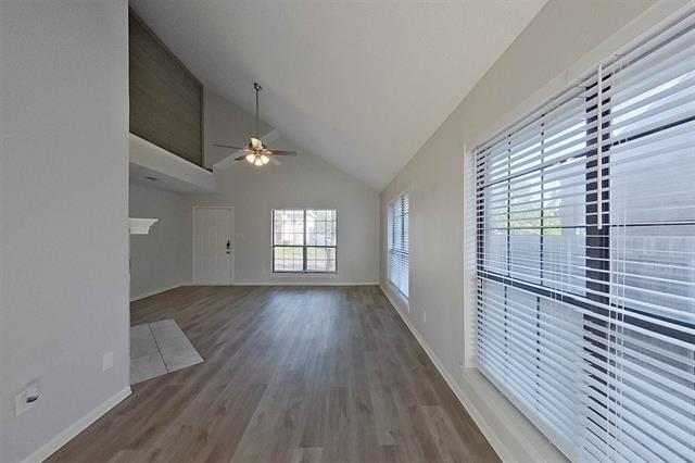 Building Photo - 161 Hunter Dr