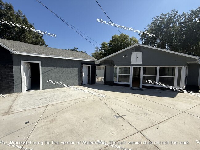 Building Photo - Nice Home For Rent