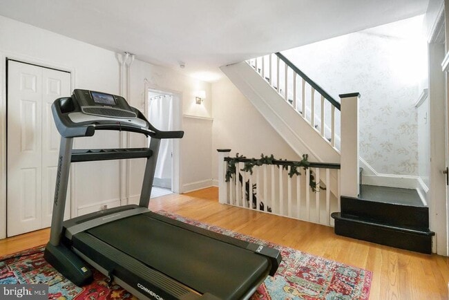 Building Photo - 516 Kauffman St