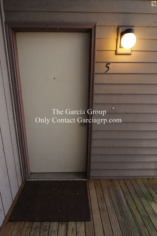 Building Photo - 3712 S Kelly Ave