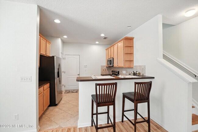 Building Photo - 6119 Bartram Village Dr