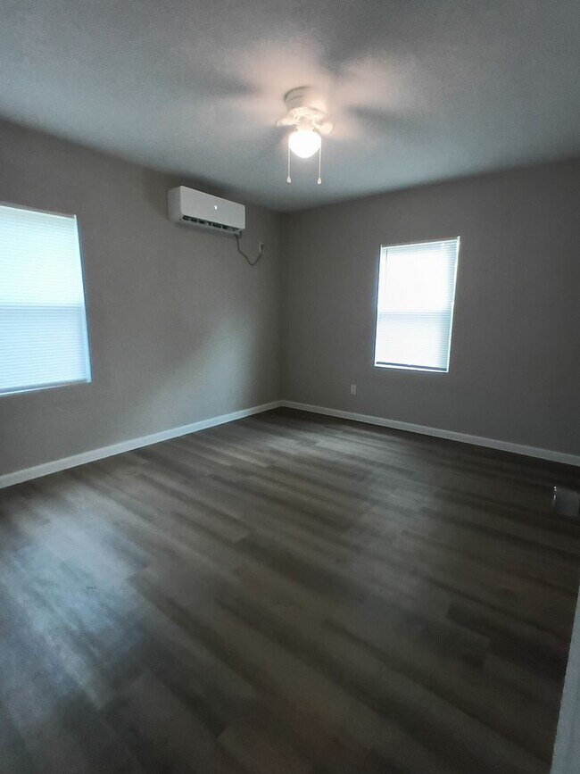 Building Photo - It's ready! New Remodel