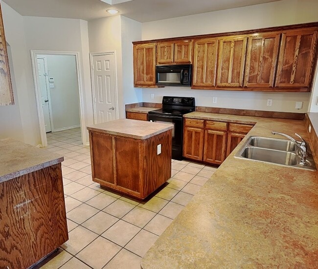 Building Photo - Gorgeous 3-Bedroom Home in Marine Creek Ranch – North Fort Worth