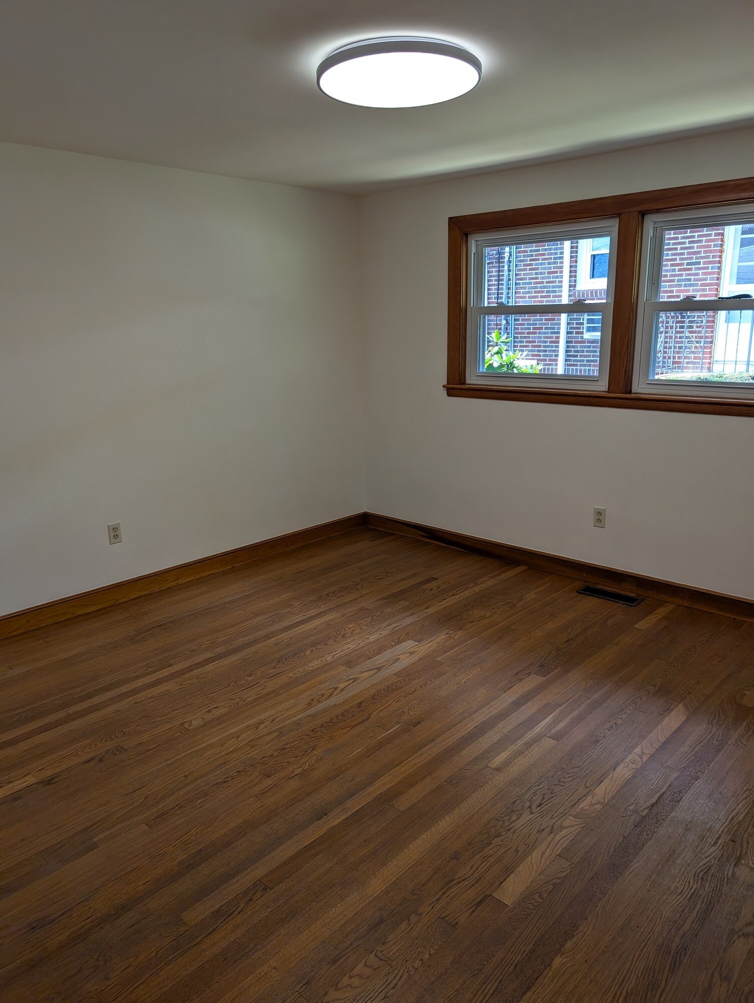 Building Photo - 53 Oakley Rd