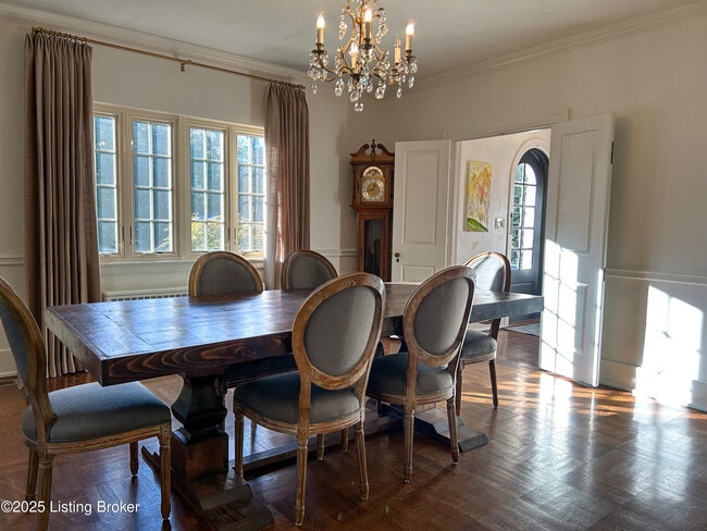 Building Photo - 7 Totem Rd