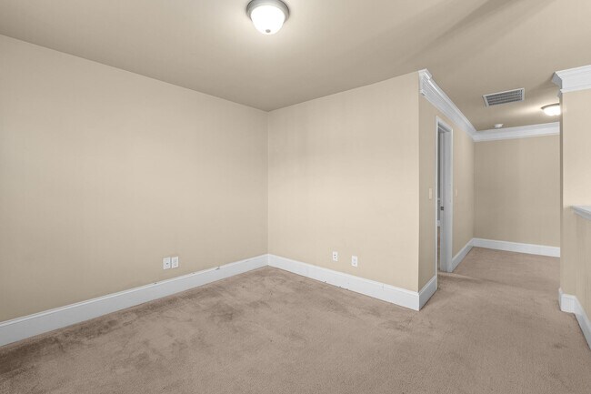 Building Photo - 1023 Iris Glen Dr