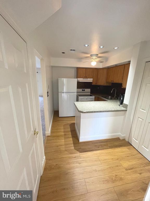 Building Photo - 301 Worthington Dr