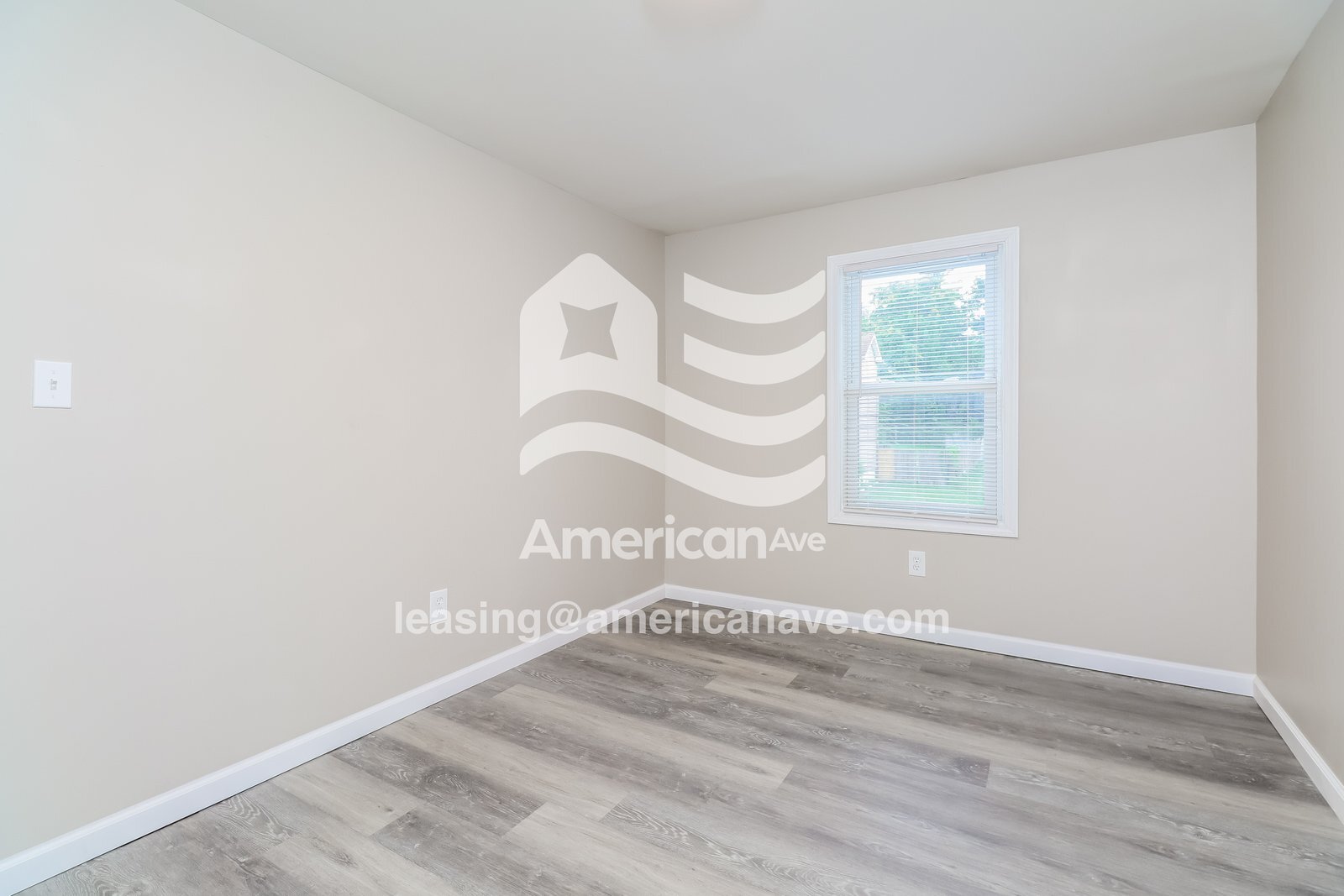 Building Photo - 235 Burton Ave