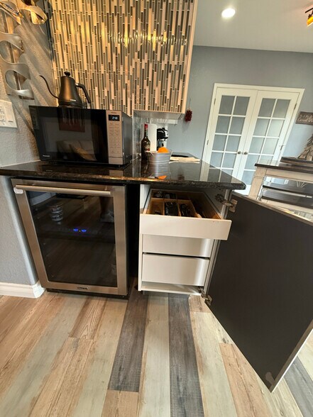Building Photo - 8610 Zircon Way