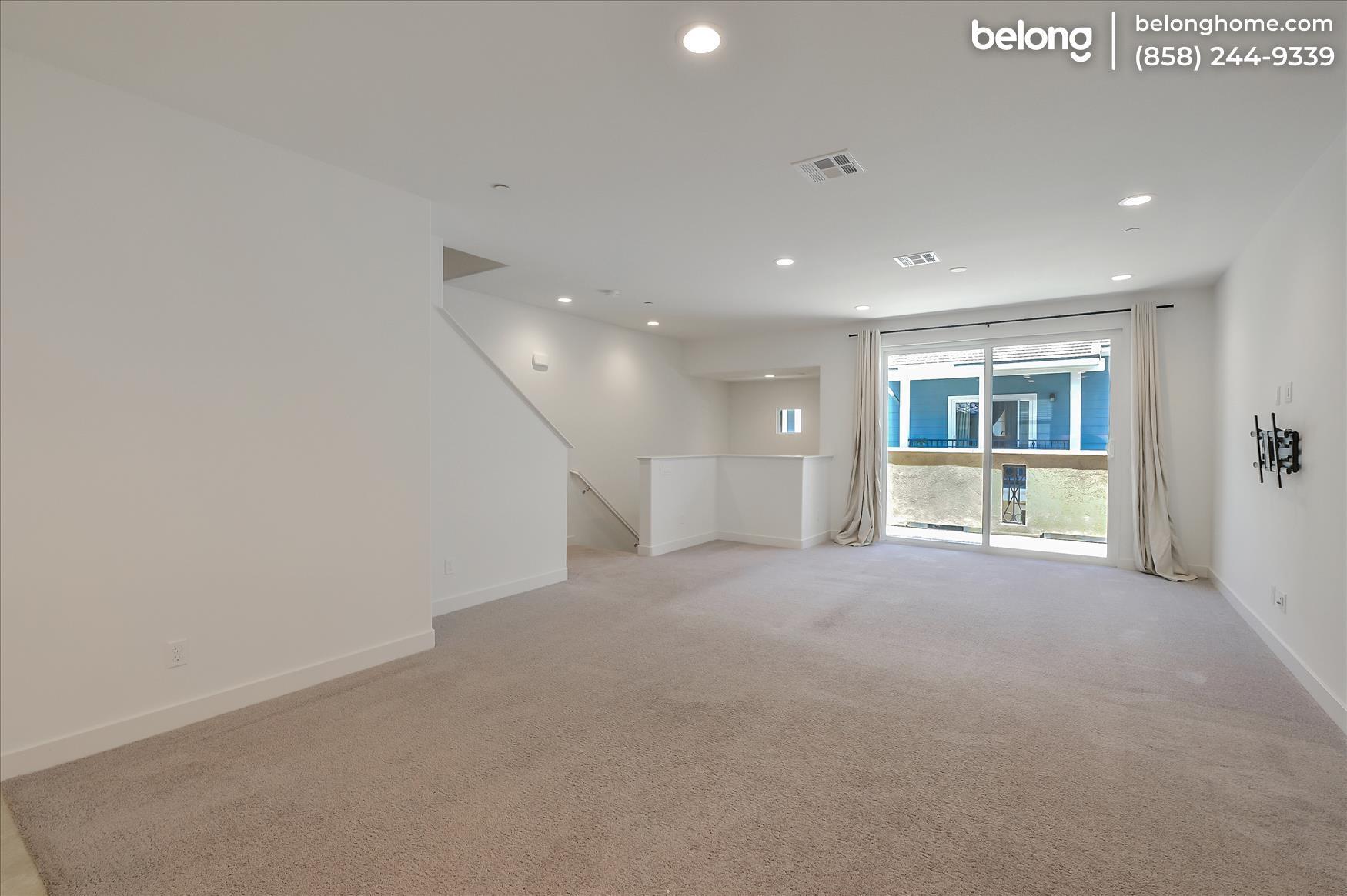 Building Photo - 4367 Pacifica Wy