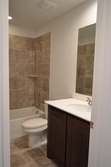 Building Photo - 5501 Crosby Dr