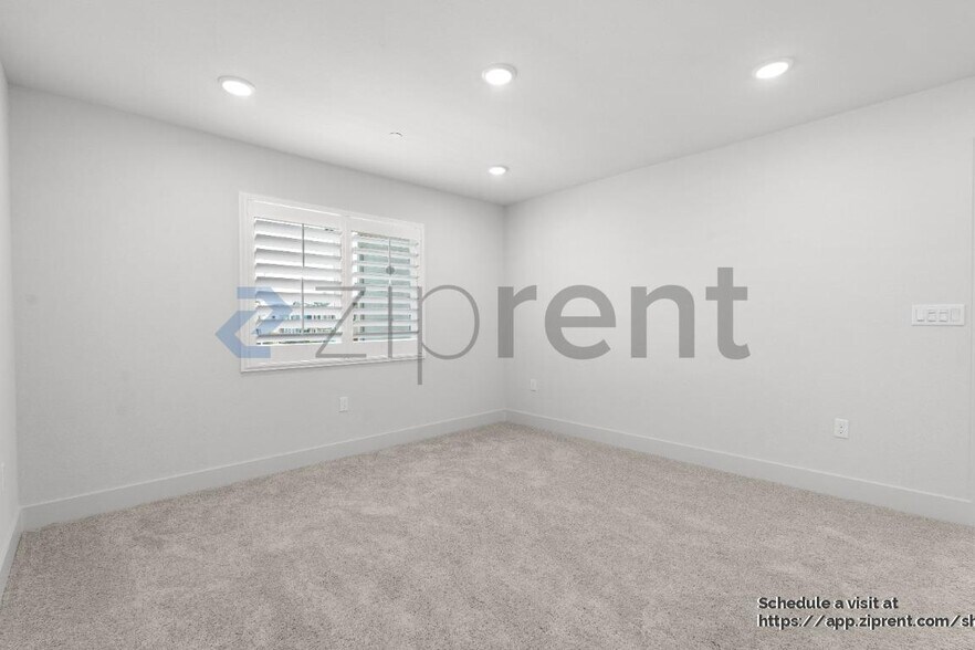 Building Photo - 710 Barrett Lk Rd