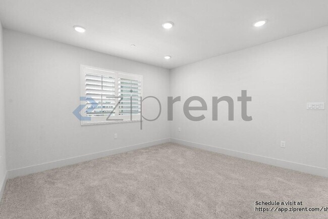 Building Photo - 710 Barrett Lk Rd