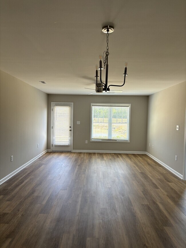 Building Photo - 100 Bradfield Cir