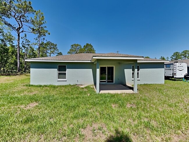 Building Photo - 1866 W Hialeah Dr