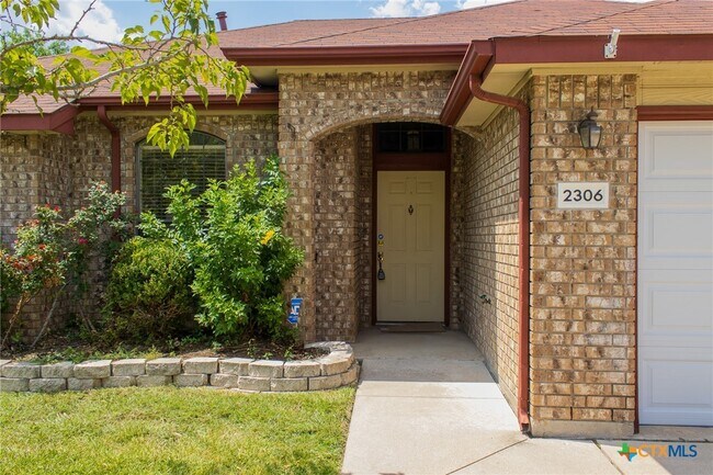 Building Photo - 2306 Wampum Dr