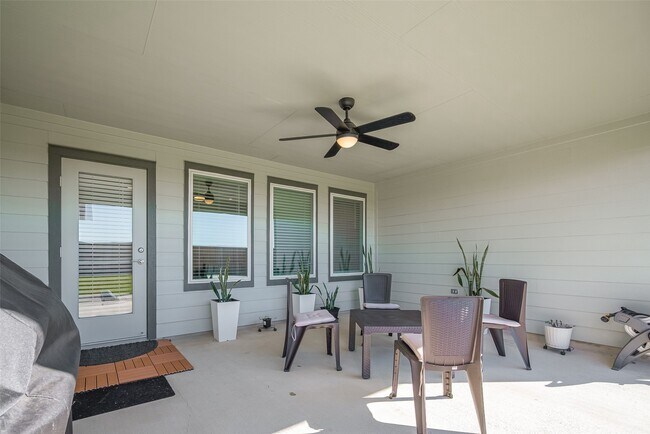 Building Photo - 31319 Kenswick Grove Ln