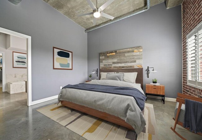 Building Photo - 1111 Studewood-ID70032