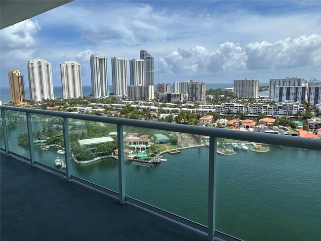 Building Photo - 400 Sunny Isles Blvd
